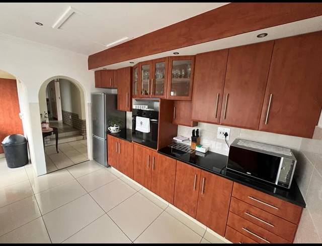 3 BEDROOM HOUSE FOR SALE IN MALVERN